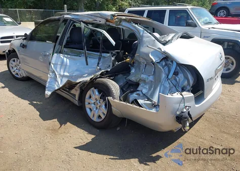 2010 Nissan Altima 2.5 S z USA, uszkodzony, nr VIN 1N4AL2AP6AN481451